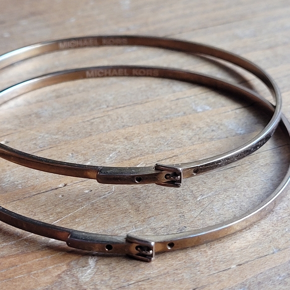 Set of 2 Micheal Kors Bracelet Bangals - Picture 3 of 4